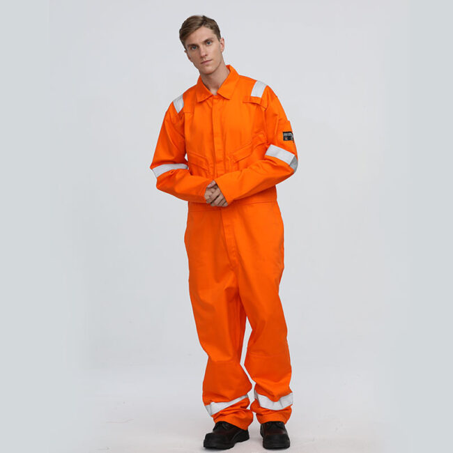 Best-selling industrial safety coveralls for workwear
