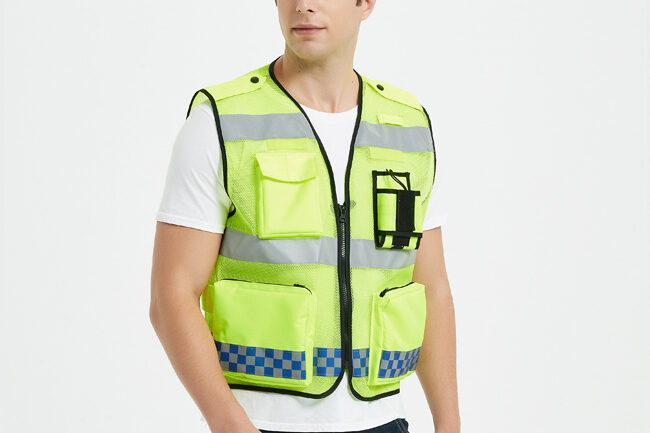 Reflective Vest Wholesale for Industrial Workwear (8) Outdoor high visibility reflective safety vest