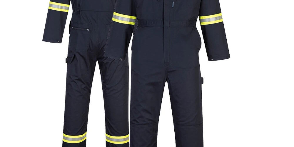Custom reflective flame-resistant workwear clothing for road safety and construction